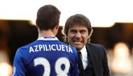 Chelsea manager Antonio Conte celebrates after the game with Cesar Azpilicueta Action Images via Reuters / John Sibley 