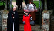 Britain's Queen Elizabeth leaves after attending the Christmas Day service at church in Sandringham, eastern England, December 25, 2015. REUTERS/Peter Nicholls