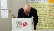 Tunisian President Beji Caid Essebsi casts his vote at a polling station during Tunisian local elections, which was held first time after 2011 Arab Spring revolution, in Aryanah, Tunisia on May 06, 2018.POOL / TUNISIAN PRESIDENCY - Anadolu