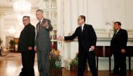 Singapore Prime Minister Lee Hsien Loong gestures towards the media as he meets with North Korea's leader Kim Jong Un at the Istana in Singapore June 10, 2018. Reuters/Edgar Su

