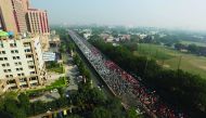 Farmers march towards the parliament house during a rally to protest soaring farm operating costs and plunging prices of their produce, in New Delhi, India, November 30, 2018. Reuters/Adnan Abidi