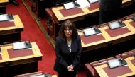  Newly elected Greek President Katerina Sakellaropoulou thanks the lawmakers during the swearing-in ceremony at the parliament in Athens, greece March 13, 2020. Thanassis Stavrakis/Pool via REUTERS 