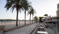 A restaurant remains closed at Magaluf Beach on the Island of Mallorca on July 27, 2020. AFP / JAIME REINA