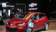 FILE PHOTO: A 2019 Chevrolet Bolt plug-in electric vehicle is displayed at the North American International Auto Show in Detroit, Michigan, U.S., January 15, 2019. REUTERS/Rebecca Cook/File Photo
