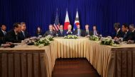 US President Joe Biden attends a trilateral meeting with South Korean President Yoon Suk-yeol and Japanese Prime Minister Fumio Kishida (not seen), in Phnom Penh, Cambodia, on November 13, 2022. REUTERS/Kevin Lamarque
 
