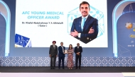 Dr Khalid Abdulrahman Yousef Al Khulaifi receives the award. 