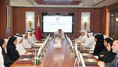 Chairman of the General Authority of Customs H E Ahmed bin Abdullah Al Jamal and other officials during the inauguration of the new ‘Customs Documents’ system.
