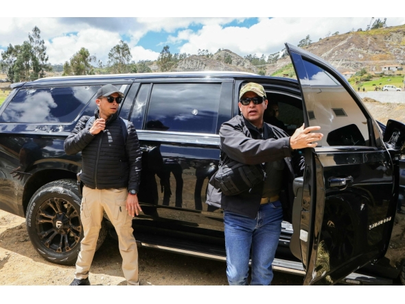 This handout picture released by the Ecuadorean Presidency shows the vehicle in which Ecuador's President Daniel Noboa was traveling when it was hit by gunfire in Caٌar, Ecuador, on October 7, 2025. (Photo by Handout / Ecuadorian Presidency / AFP)