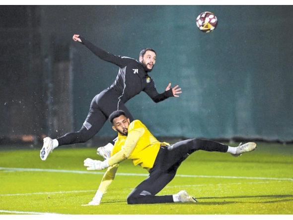Al Gharafa players during a training session.