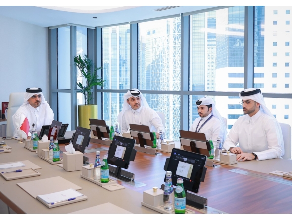 President of the General Tax Authority, Khalifa bin Jassim Al Jaham Al-Kuwari with other officials during the 16th meeting of the Committee of Heads and Directors of Tax Administrations in GCC.