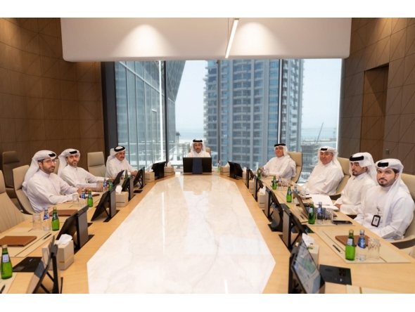 Minister of Commerce and Industry H E Sheikh Faisal bin Thani bin Faisal Al Thani with private sector representatives during the meeting yesterday.