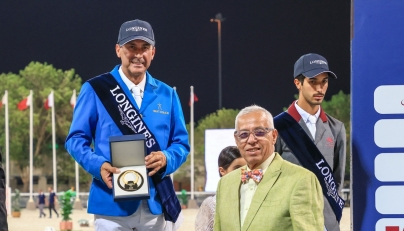 Head of the Judging Committee for the Championship Ahmed Badawi honoured top three riders of the Diamond Tour. 
