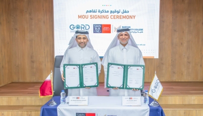 Founding Chairman of GORD Dr. Yousef Alhorr (right) and Vice Chairman of Barzan University College Dr. Hassan Rashid Al-Derham at the MoU signing ceremony.
