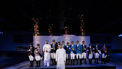 QEF Secretary General and Chairman of the Organising Committee Sheikh Ahmed bin Noah Al-Thani poses with the champions of Longines Hathab Tour 2025-2026 season. 
