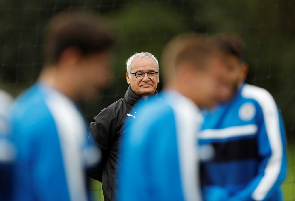 Leicester City manager Claudio Ranieri during training. Reuters / Carl Recine