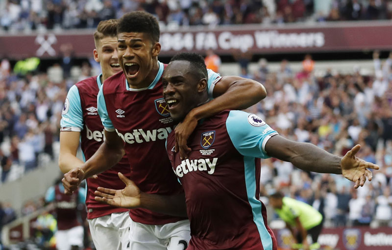 West Ham United players (File photo / Reuters)