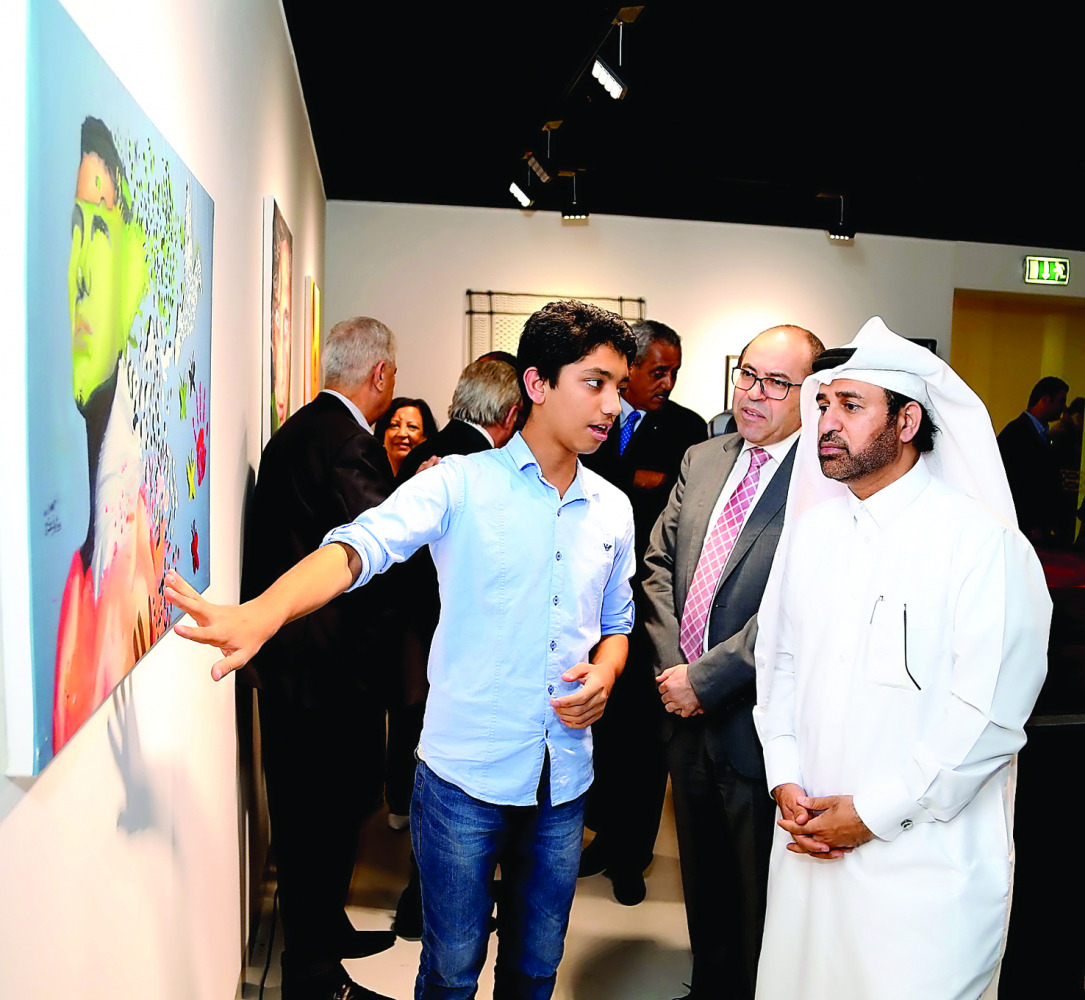 General Manager of the Cultural Village Foundation-Katara, Dr Khalid bin Ibrahim Al Sulaiti, inaugurating the exhibition of Palestinian artist Mohammed Qraiqea, titled the “Free Bird” 