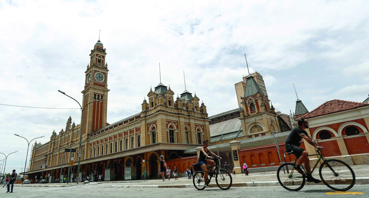 View of the Portuguese Language Museum -partially destroyed by a fire a year ago- in Sao Paulo, Brazil, on December 22, 2016. The restoration work of the museum is starting now and is due to be finished by December 2018. AFP / Miguel SCHINCARIOL