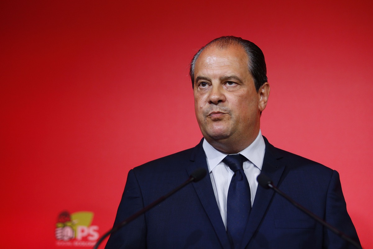 French Socialist Party (PS) First Secretary Jean-Christophe Cambadelis gives a speech during an event at the PS headquarters in Paris, after the polls closed in the first round of France's legislative elections on June 11, 2017. AFP / Geoffroy Van Der Has