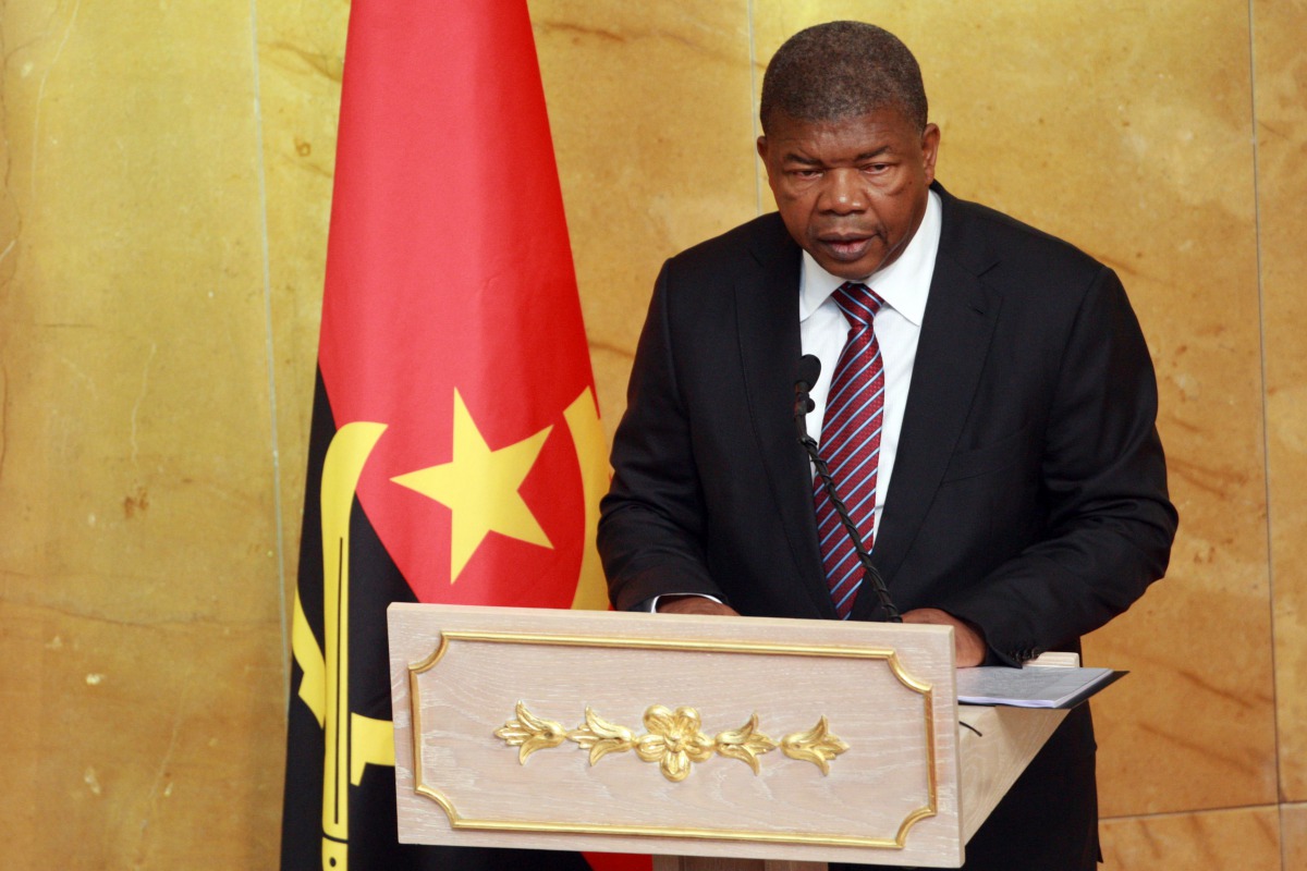Angola's newly elected president Joao Lourenco delivers his first speech at the Angola Nation Assembly in Luanda on October 16, 2017. AFP / Ampe Rogerio