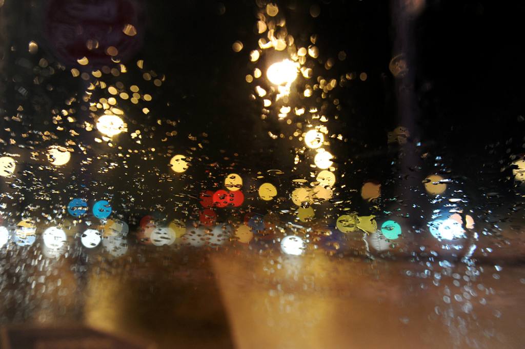 (File photo) Rain in Doha. January 18, 2015. Abdul Basit © The Peninsula