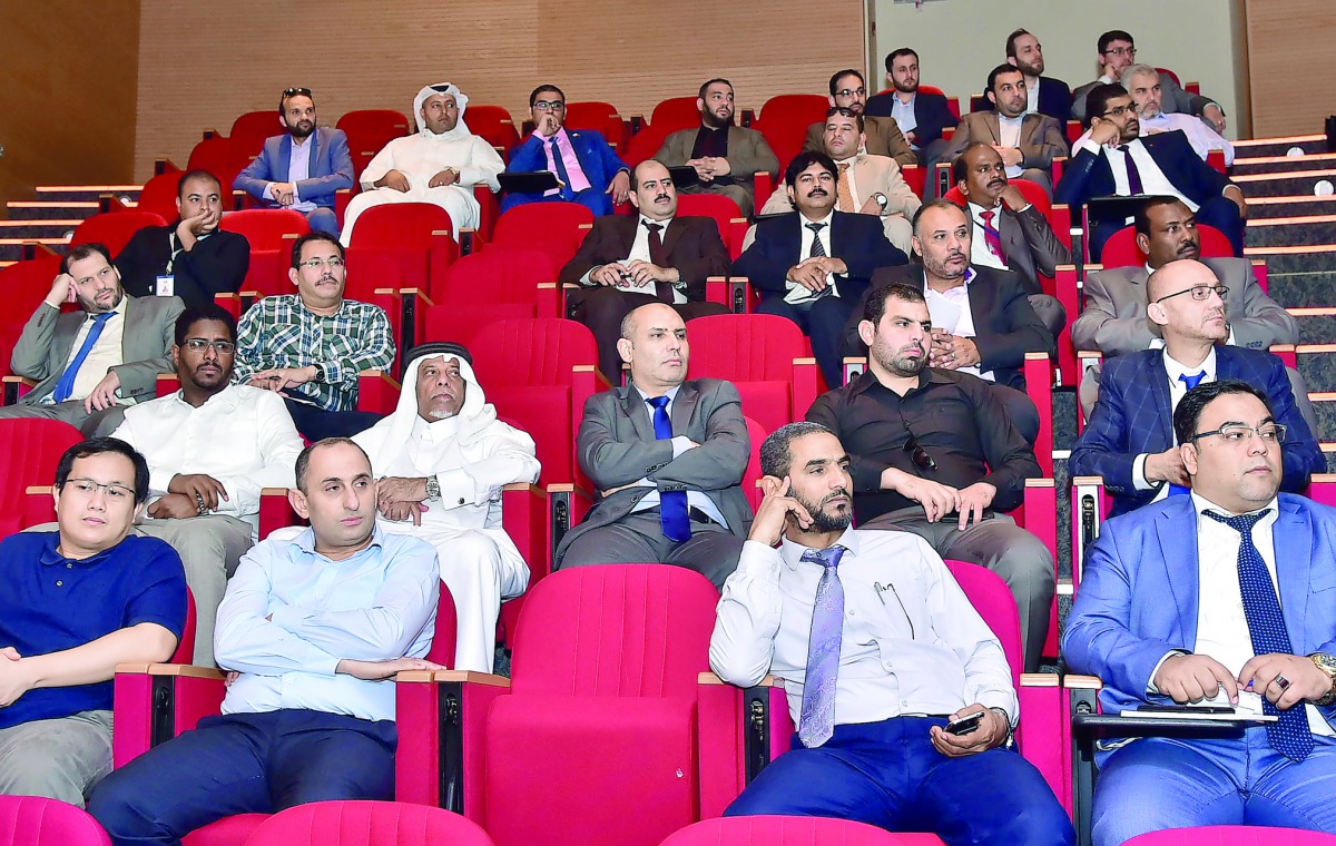 Participants at the Gasna competition.