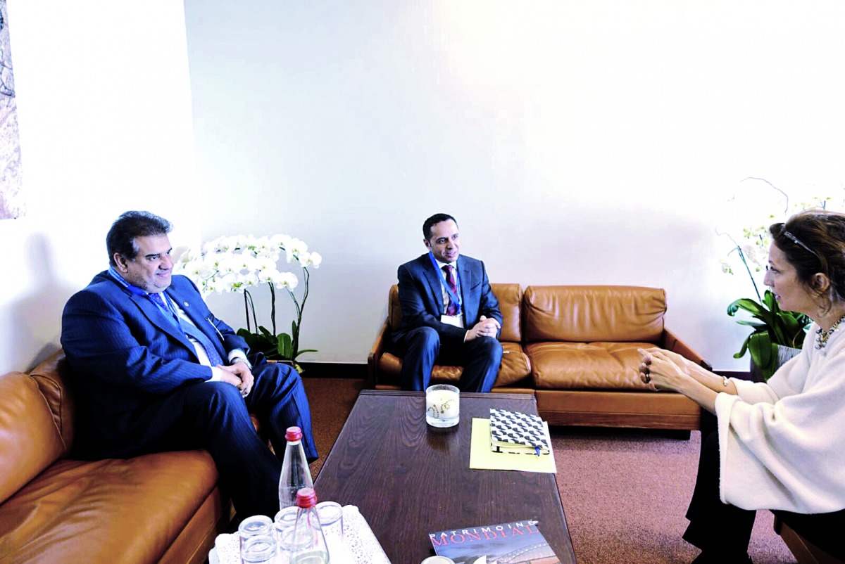 Minister of Education and Higher Education H E Dr Mohammed bin Abdul Wahid Al Hammadi,  with officials and personalities on the sidelines of the General Conference of the United Nations Educational, Scientific and Cultural Organization (Unesco) in Paris y