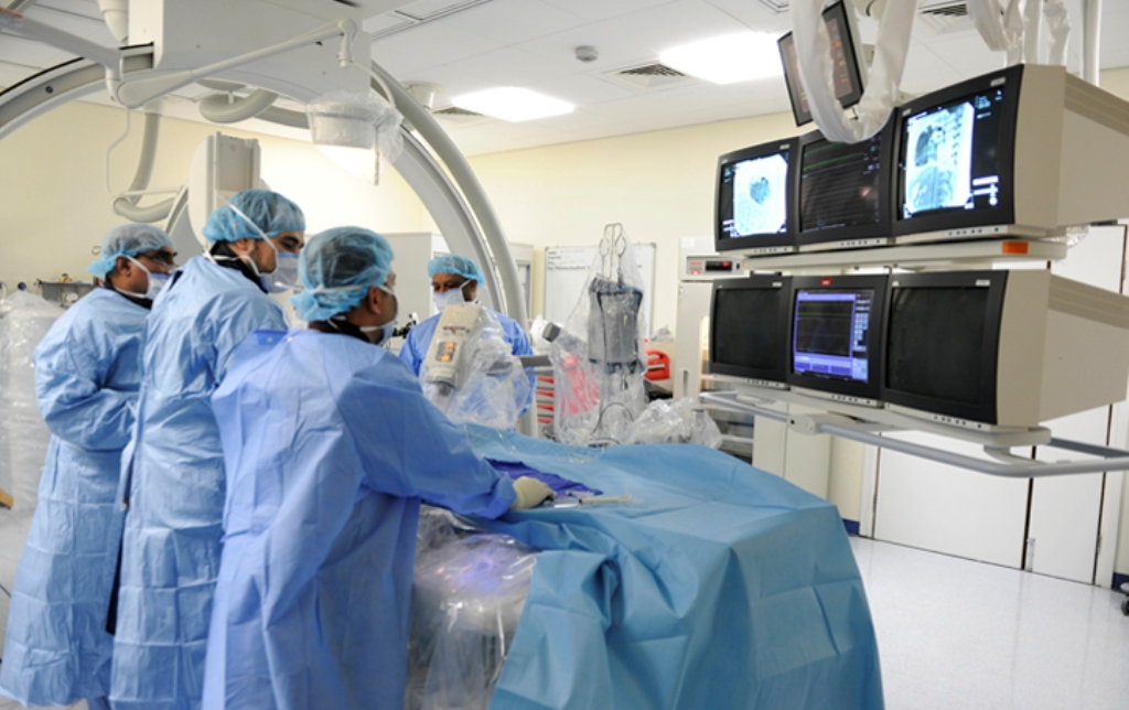 Health care practitioners examining the facilities at Hamad General Hospital’s Level I Trauma Center.