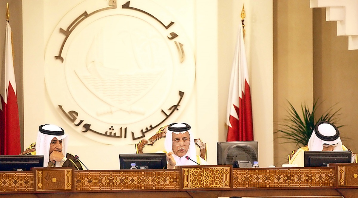 Speaker H E Ahmed bin Abdullah bin Zaid Al Mahmoud chairing the Advisory Council meeting.