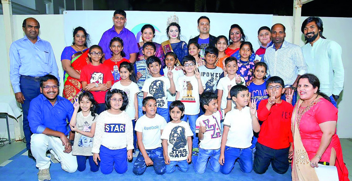 A group photo with Urooj Khan (centre, top) who was crowned Mrs Asia Pacific Beauty Pageant 2018.
