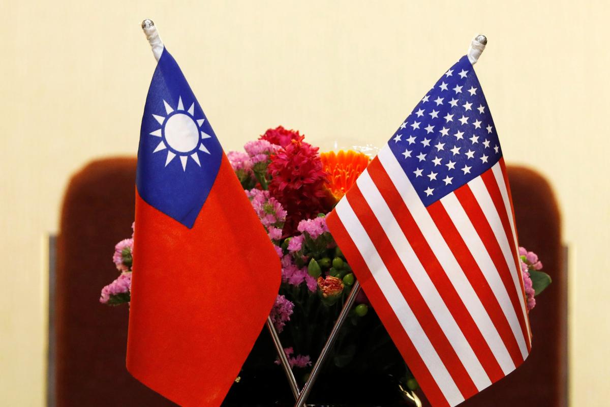 FILE PHOTO - Flags of Taiwan and US placed for a meeting. Reuters/Tyrone Siu