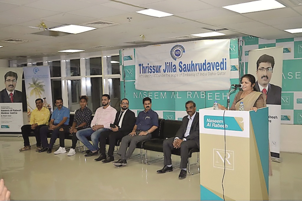 An expert speaks during the World Health Day celebrations organised by Thrissur Jilla Sauhredavedi (Vedi) and Naseem Al-Rabeeh on April 7. 