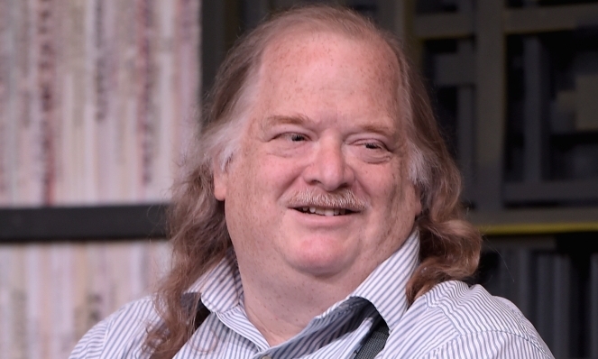 In this file photo taken on January 28, 2015 food critic Jonathan Gold speaks at Cinema Cafe during the 2015 Sundance Film Festival in Park City, Utah.  AFP / Getty Images North America / Michael loccisano

