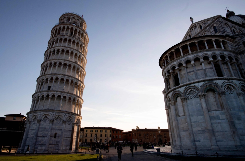 A picture taken on November 28, 2018 shows the Pisa Tower in Pisa. / AFP / Tiziana FABI 