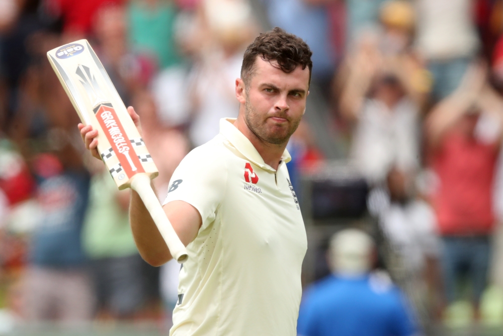 England's Dom Sibley gestures to the crowd after England declare during South Africa v England second test cricket match at PPC Newlands, Cape Town, South Africa, January 6, 2020. Reuters/Mike Hutchings
 