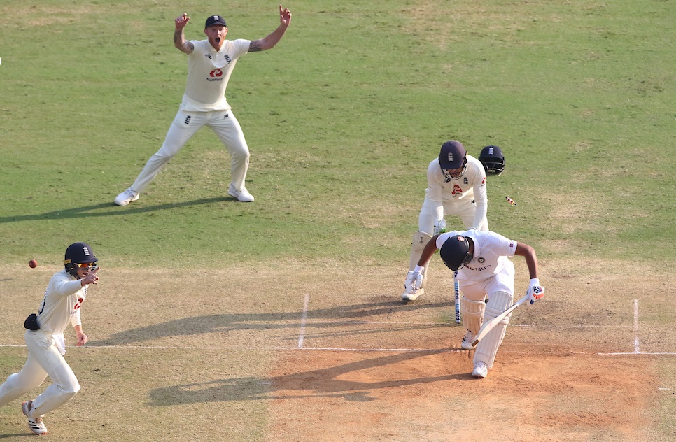 Twitter: @englandcricket
