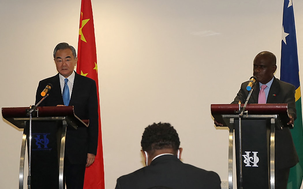 Chinese Foreign Minister Wang Yi (left) and his counterpart Solomon Islands' Jeremiah Manele at a press conference in Honiara on May 28, 2022. File photo / AFP
