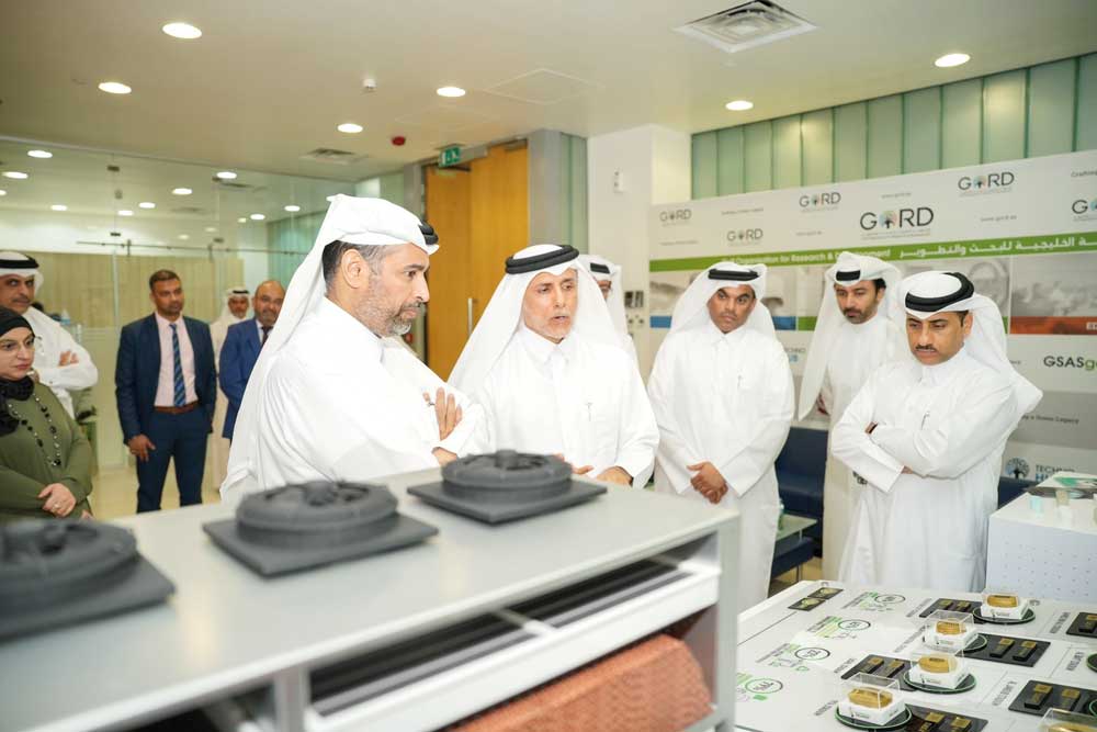 Minister of Environment and Climate Change H E Sheikh Dr. Faleh bin Nasser bin Ahmed bin Ali Al Thani with other officials during a visit to QSTP.