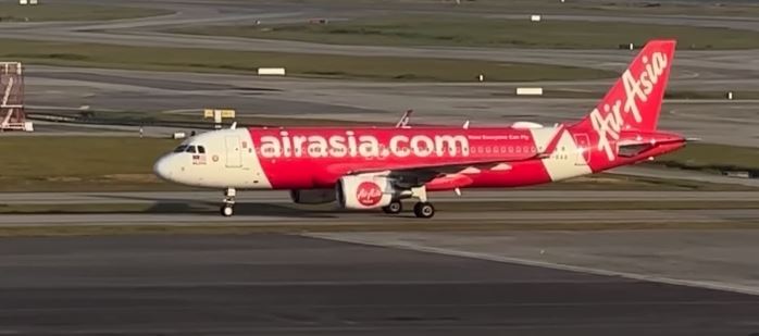 Image: Instagram / flyairasia
