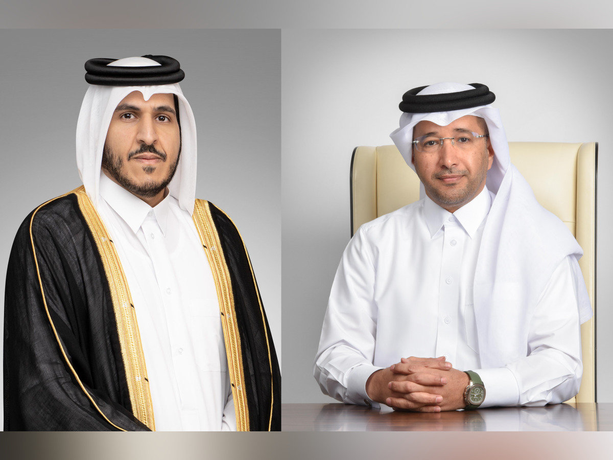 Chairman of the Board of AlRayan Bank, H E Sheikh Mohammed bin Hamad bin Qassim Al Thani and Group CEO of AlRayan Bank Fahad bin Abdulla Al Khalifa.