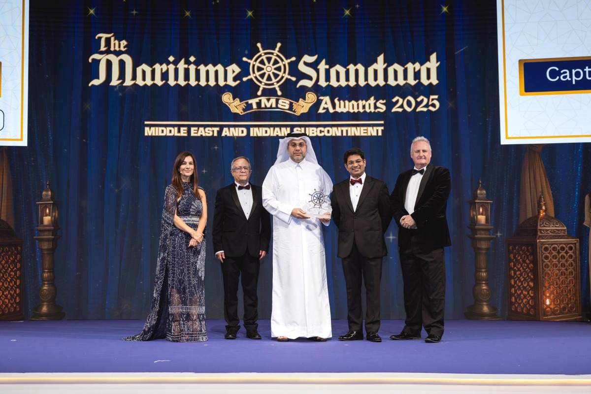 Chief Executive Officer of Mwani Qatar Capt Abdulla Mohamed Al Khanji (third right) during the award ceremony in Dubai. 