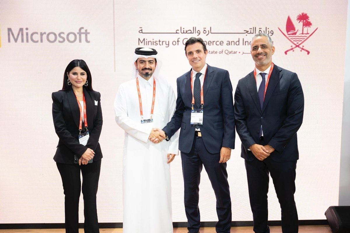Director of Information Technology Department at MoCI, Ahmad Ali Al-Kuwari, along with other officials during the launch of Unified Platform.