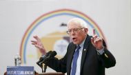 Bernie Sanders holds a town hall event at the Navajo Nation casino in Flagstaff Arizona, March 17, 2016. (REUTERS / Nancy Wiechec)