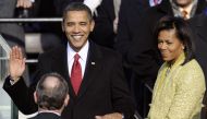 (FILES) This file photo taken on January 20, 2009 shows Barack Obama sworn in as the 44th US president by Supreme Court Chief Justice John Roberts in Washington, DC. / AFP / TIMOTHY A. CLARY / With AFP Story by Andrew BEATTY: US-Vote-Obama

