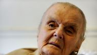 This file photo taken on August 29, 2009 shows veteran British journalist Clare Hollingworth speaking to AFP in Hong Kong. Veteran British war correspondent Clare Hollingworth, who broke the news that World War II had started, died on January 10, 2017 at 