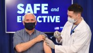 US Vice President Mike Pence receives the COVID-19 vaccine in the Eisenhower Executive Office Building in Washington, DC, December 18, 2020. / AFP / SAUL LOEB