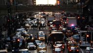 FILE PHOTO: Traffic is pictured at twilight along 42nd St. in the Manhattan borough of New York, U.S., March 27, 2019. REUTERS/Carlo Allegri/File Photo
