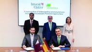Sheikh Ali Alwaleed Al Thani, CEO, IPA Qatar and Santiago Bañales López, Managing Director, Iberdrola Innovation Middle East siging MoU in presence of Minister of Commerce and Industry and Chairman of IPA Qatar H E Sheikh Mohammed bin Hamad bin Qassim Al Abdullah Al Thani; and José Ignacio S Galán, Chairman and CEO, Iberdrola Group.