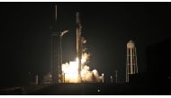 A SpaceX Falcon 9 rocket with the Crew Dragon spacecraft lifts off from launch pad 39A at the Kennedy Space Center on March 02, 2023 in Cape Canaveral, Florida. Photo by RED HUBER / GETTY IMAGES NORTH AMERICA / Getty Images via AFP