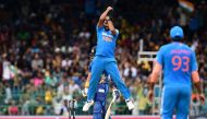 India's Mohammed Siraj (C) celebrates after taking the wicket of Sri Lanka's captain Dasun Shanaka during the Asia Cup 2023 final one-day international (ODI) cricket match between Sri Lanka and India at the R. Premadasa Stadium in Colombo on September 17, 2023. (Photo by Ishara S.KODIKARA / AFP)
